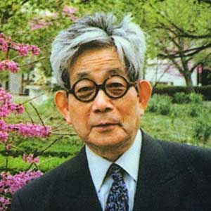 Kenzaburo Oe