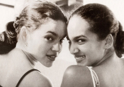 Norah Jones and Anoushka Shankar.