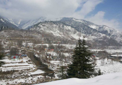 A Kashmiri village, swaddled in snow and ice